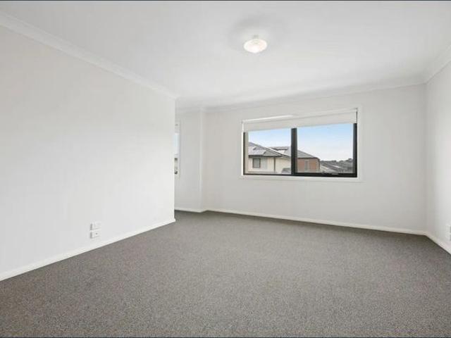 Townhouse for rent in Camerons Creek, Victoria