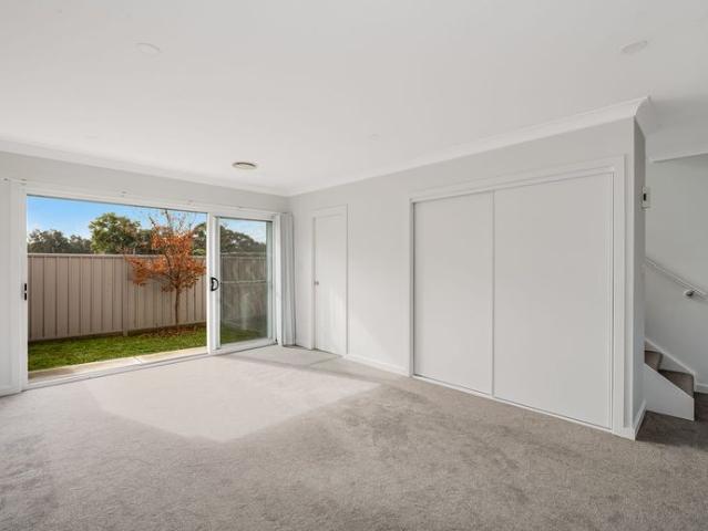 Townhouse for rent in Ambergate, New South Wales