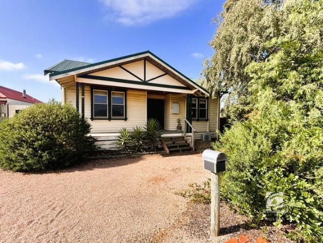 House for rent in East Bairnsdale, Victoria