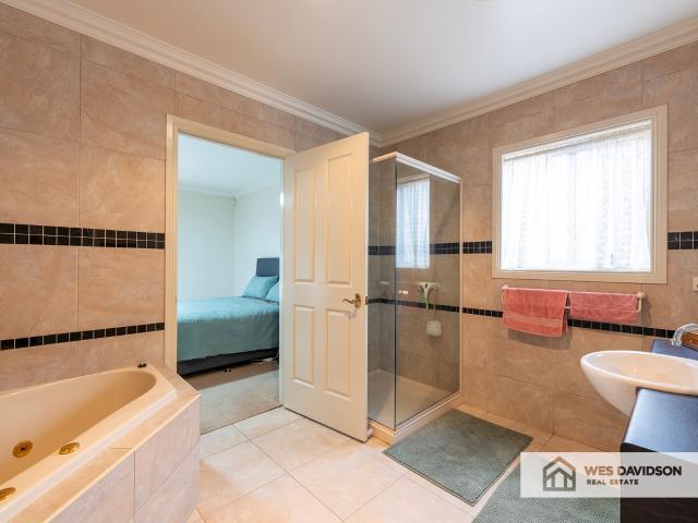 Apartment for sale in Horsham, Victoria