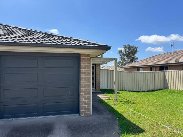 House for rent in West Nowra, New South Wales