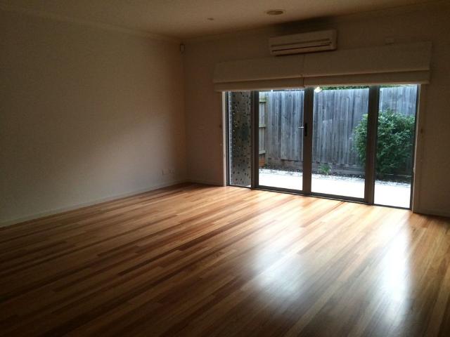 House for rent in Glenroy, Melbourne