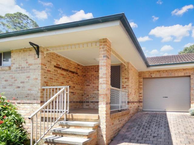 Villa for rent in Wyoming, Gosford