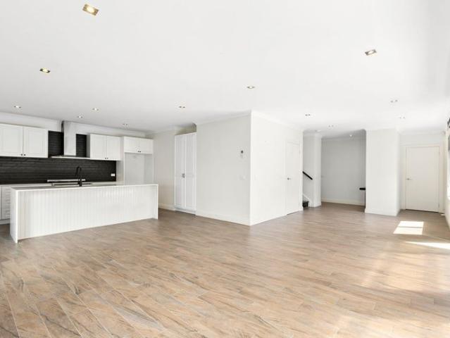 Townhouse for rent in Camerons Creek, Victoria