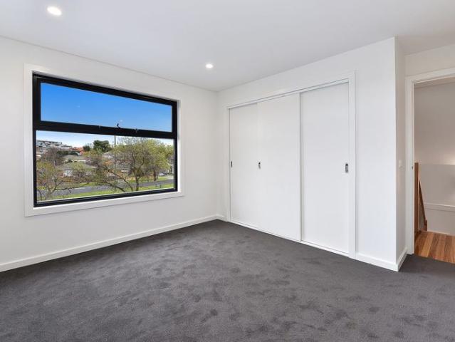 Townhouse for rent in Camerons Creek, Victoria