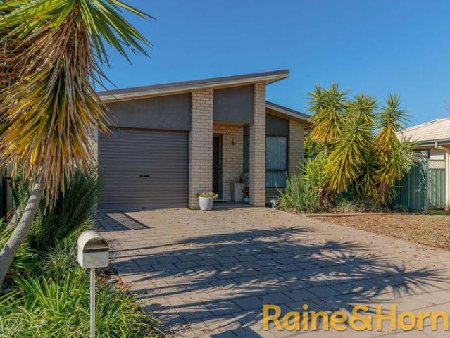 Duplex for sale in Dubbo