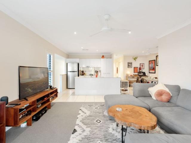 Townhouse for rent in Fernbrook, Queensland
