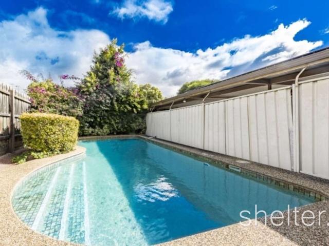 Townhouse for sale in Camerons Creek, Victoria