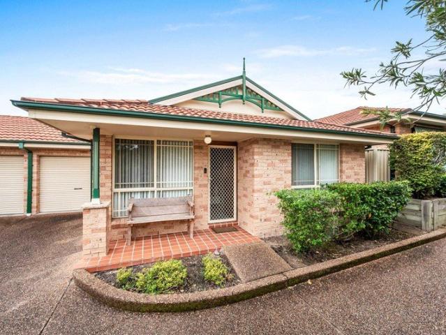 Apartment for sale in Nine ways, Newcastle-Maitland