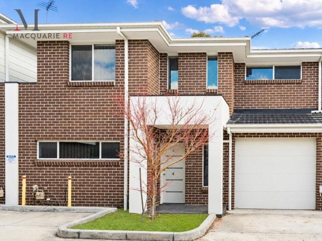 Townhouse for sale in Sydney, New South Wales