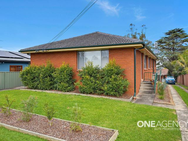 House for rent in Wollongong West, New South Wales