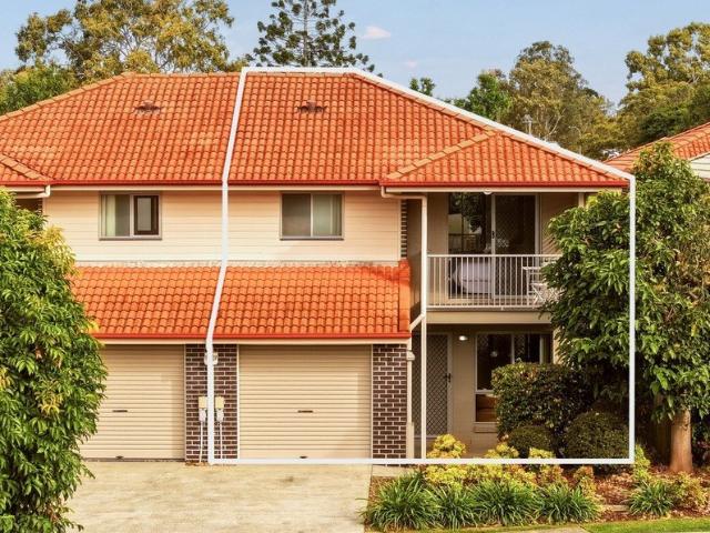 Townhouse for sale in Toombul, Queensland