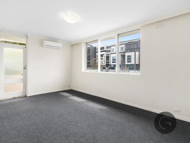 Apartment for rent in Elsternwick, Melbourne