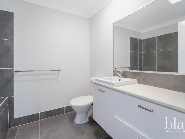 Townhouse for sale in Toombul, Queensland