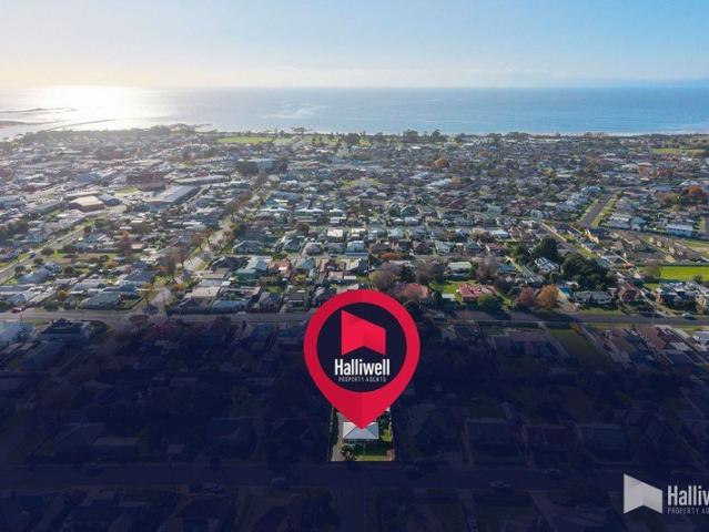 Apartment for sale in Ulverstone, Tasmania