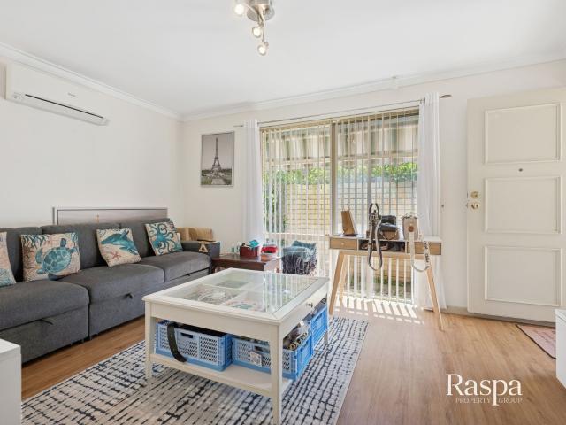 Villa for sale in Kardinya, Western Australia