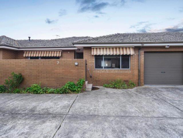 Apartment for sale in Camerons Creek, Victoria