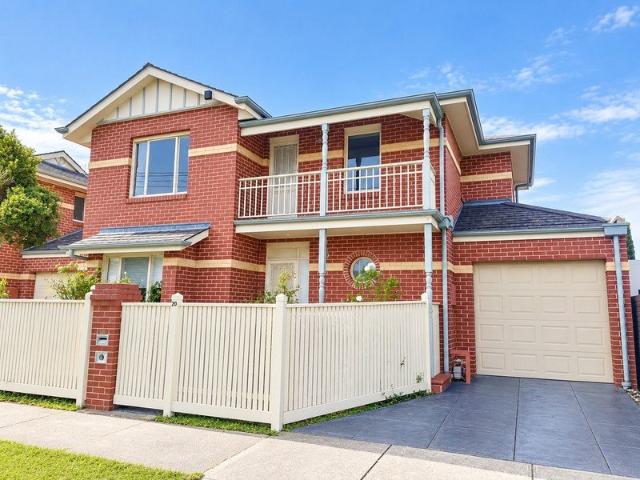 Townhouse for rent in Camerons Creek, Victoria