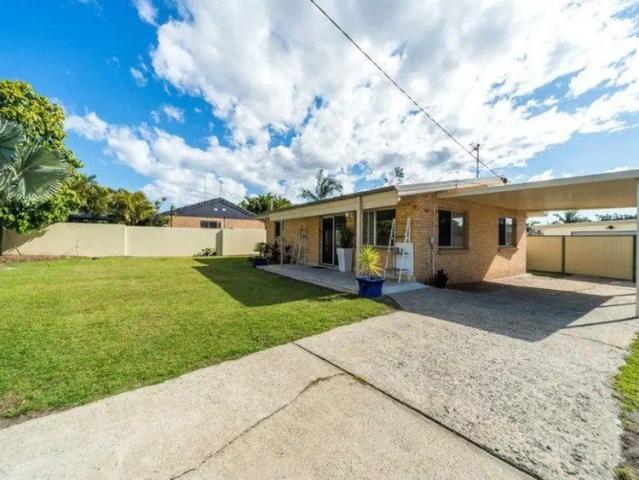 House for rent in Coombabah, Gold Coast City