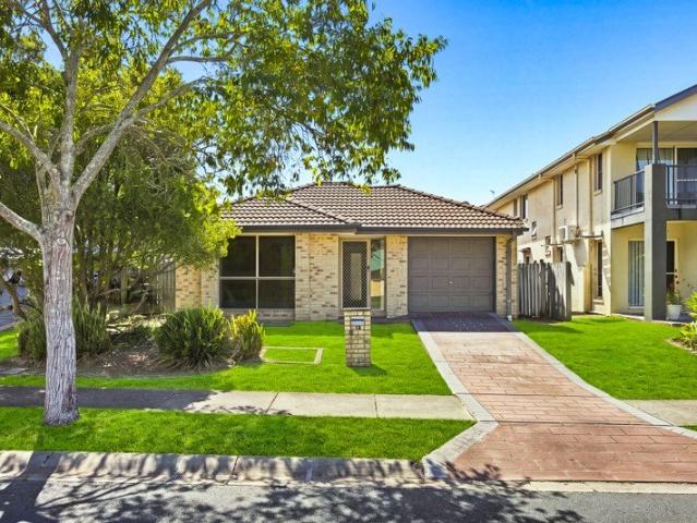 House for sale in Fernbrook, Queensland