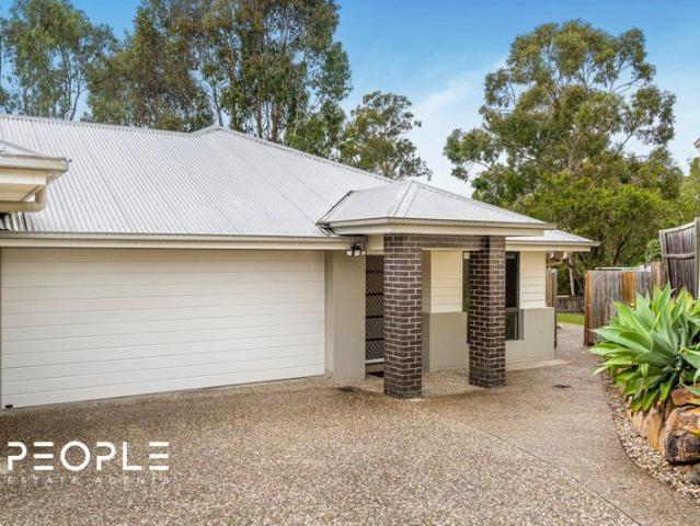 Townhouse for sale in Toombul, Queensland