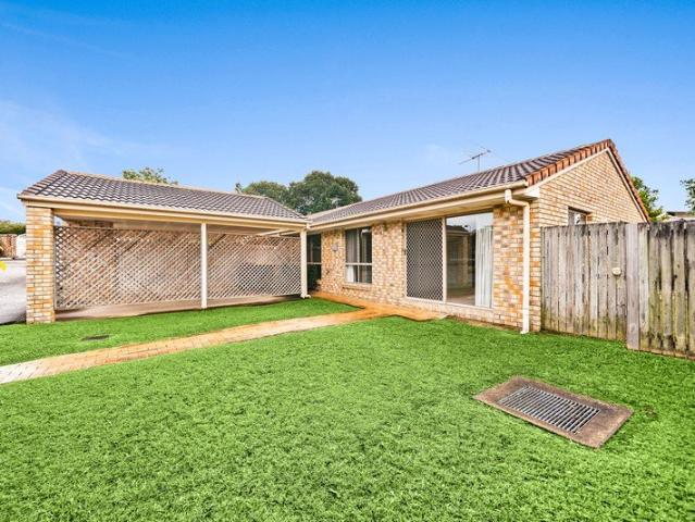 Townhouse for sale in Toombul, Queensland
