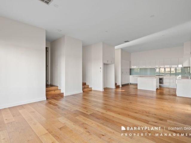 Townhouse for rent in Camerons Creek, Victoria