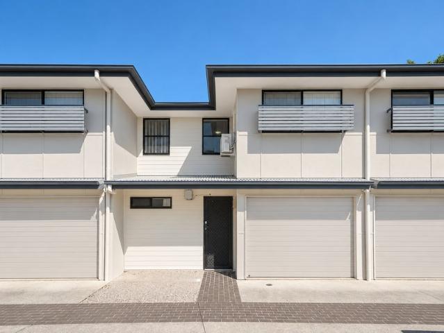 Townhouse for sale in Toombul, Queensland