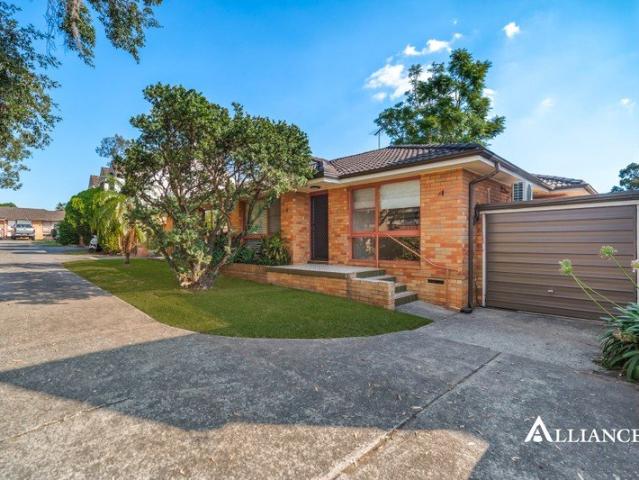 Villa for sale in Sydney, New South Wales