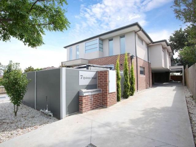Townhouse for rent in Bentleigh East, Melbourne