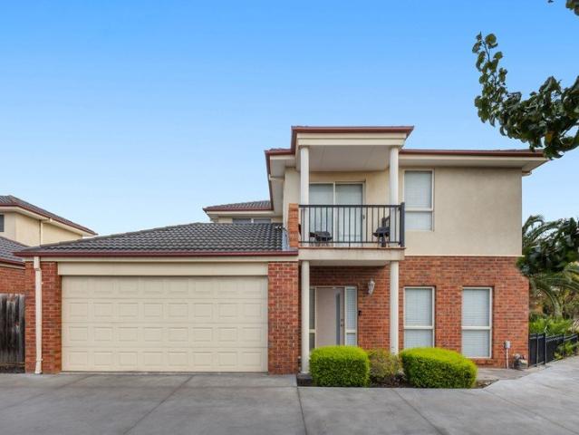 Townhouse for sale in Camerons Creek, Victoria