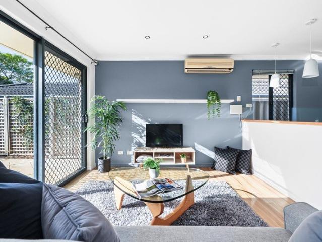 Villa for sale in St James, Western Australia