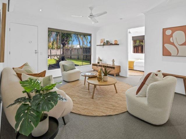 Duplex for rent in Burleigh Waters, Gold Coast City