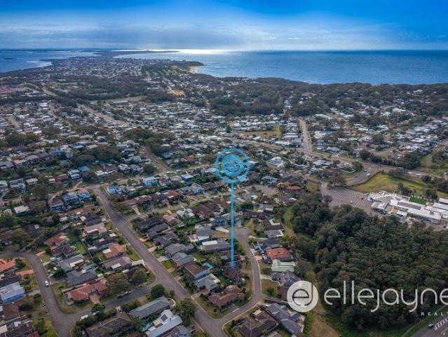 House for sale in Bateau Bay, New South Wales