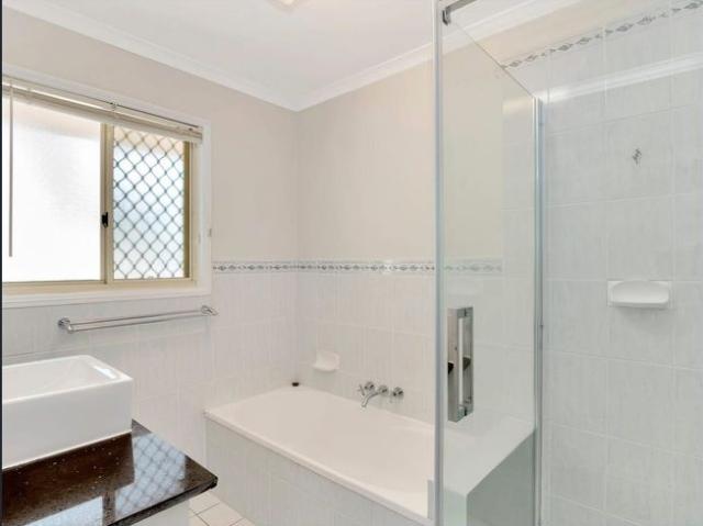 Townhouse for rent in Gold Coast Urban, Gold Coast