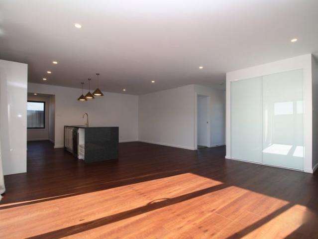 Apartment for rent in Hawley Beach, Tasmania