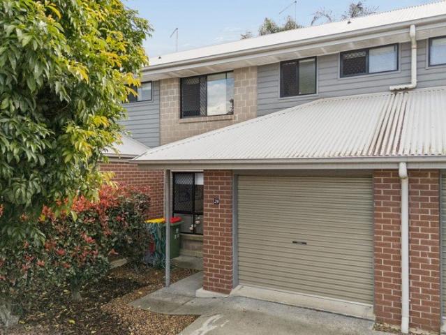 Townhouse for sale in Toombul, Queensland