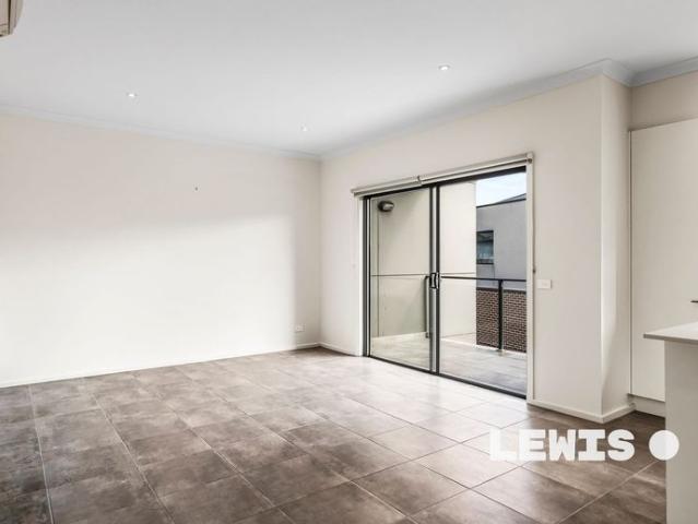 Townhouse for rent in Camerons Creek, Victoria