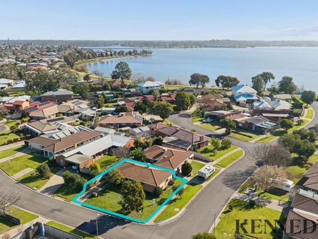 Apartment for sale in Yarrawonga, Victoria