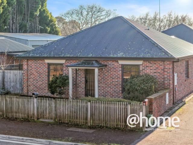 Apartment for rent in Tasmania