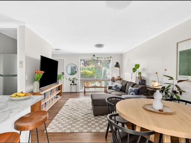 Apartment for rent in Manifold Heights, Geelong