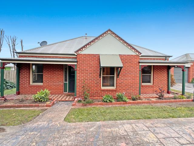 Apartment for rent in Newtown, Geelong