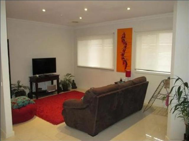 Apartment for rent in Carnegie, Melbourne