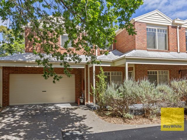 Townhouse for sale in Geelong, Victoria