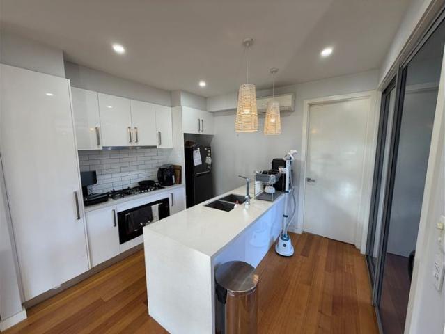 Townhouse for rent in Camerons Creek, Victoria