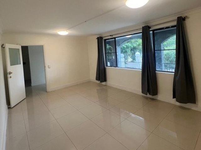 House for rent in Chipping Norton, Sydney