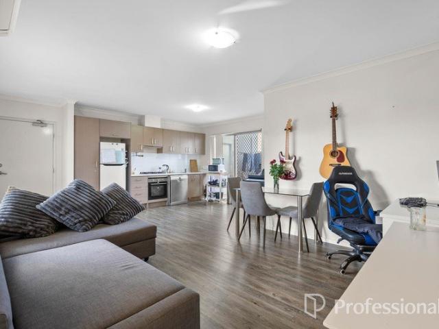 Apartment for sale in Success, Western Australia