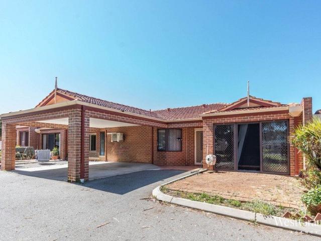 Townhouse for sale in Bentley, City of Canning