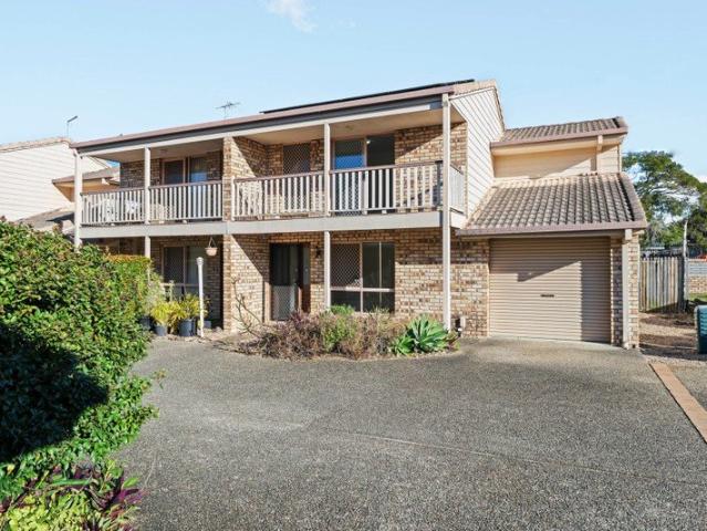 Townhouse for sale in Toombul, Queensland