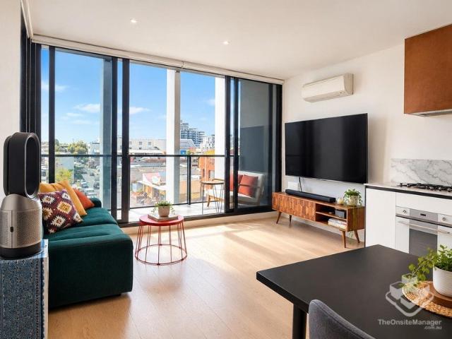 Apartment for sale in Carnegie, Melbourne